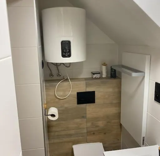 公寓 Pod Sejdakiem 耶德利纳-兹德鲁伊